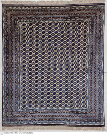 قالیچه کرم طرح افشان-z07215