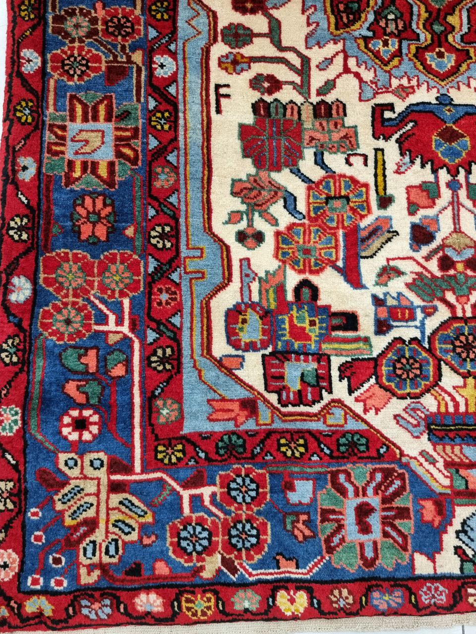 FE2E4DDD-0D9A-4C83-BA44-1EEF95E71C03